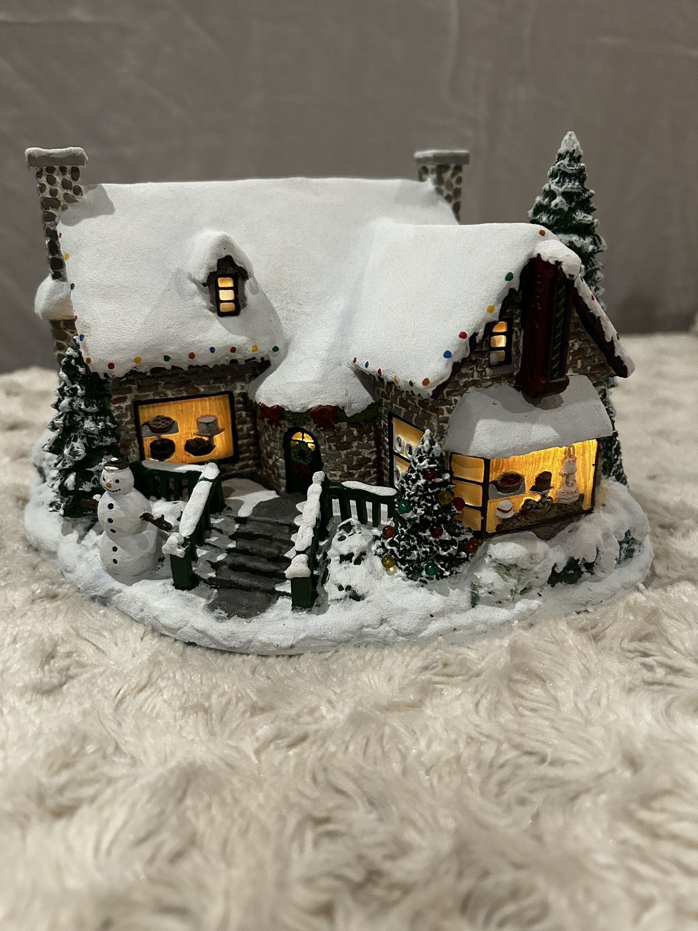 Yuletide Bakery: Thomas Kinkade’s Christmas collection 2000