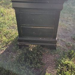 Black Night Stand/end Table