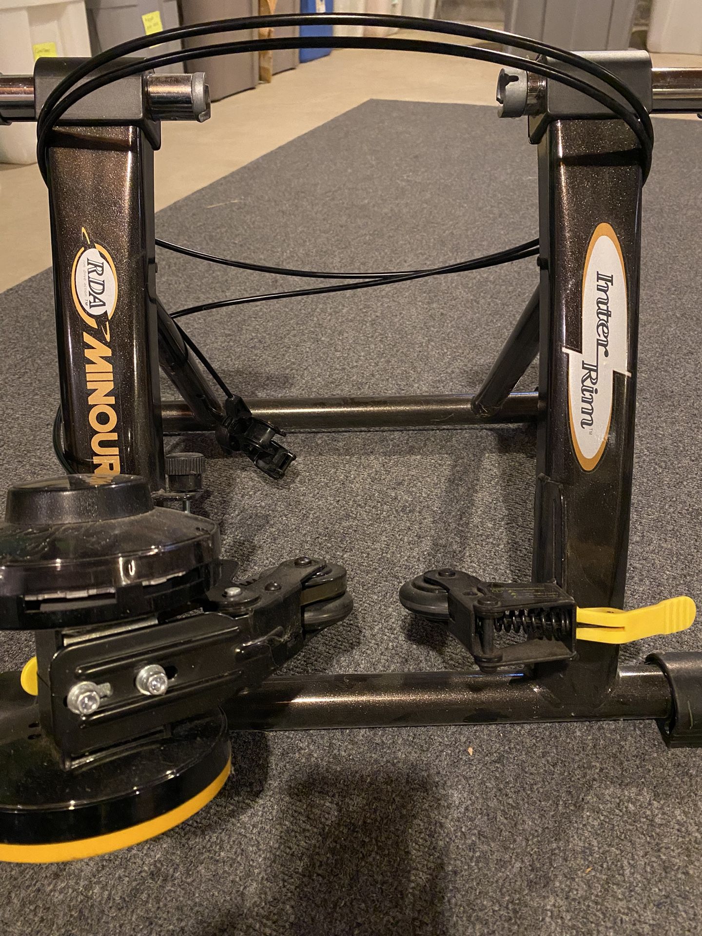 Minoura Bike Trainer