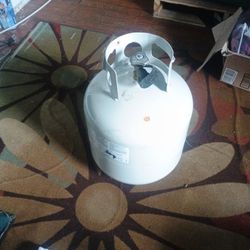 Propane Tank**(EMPTY)** 20$