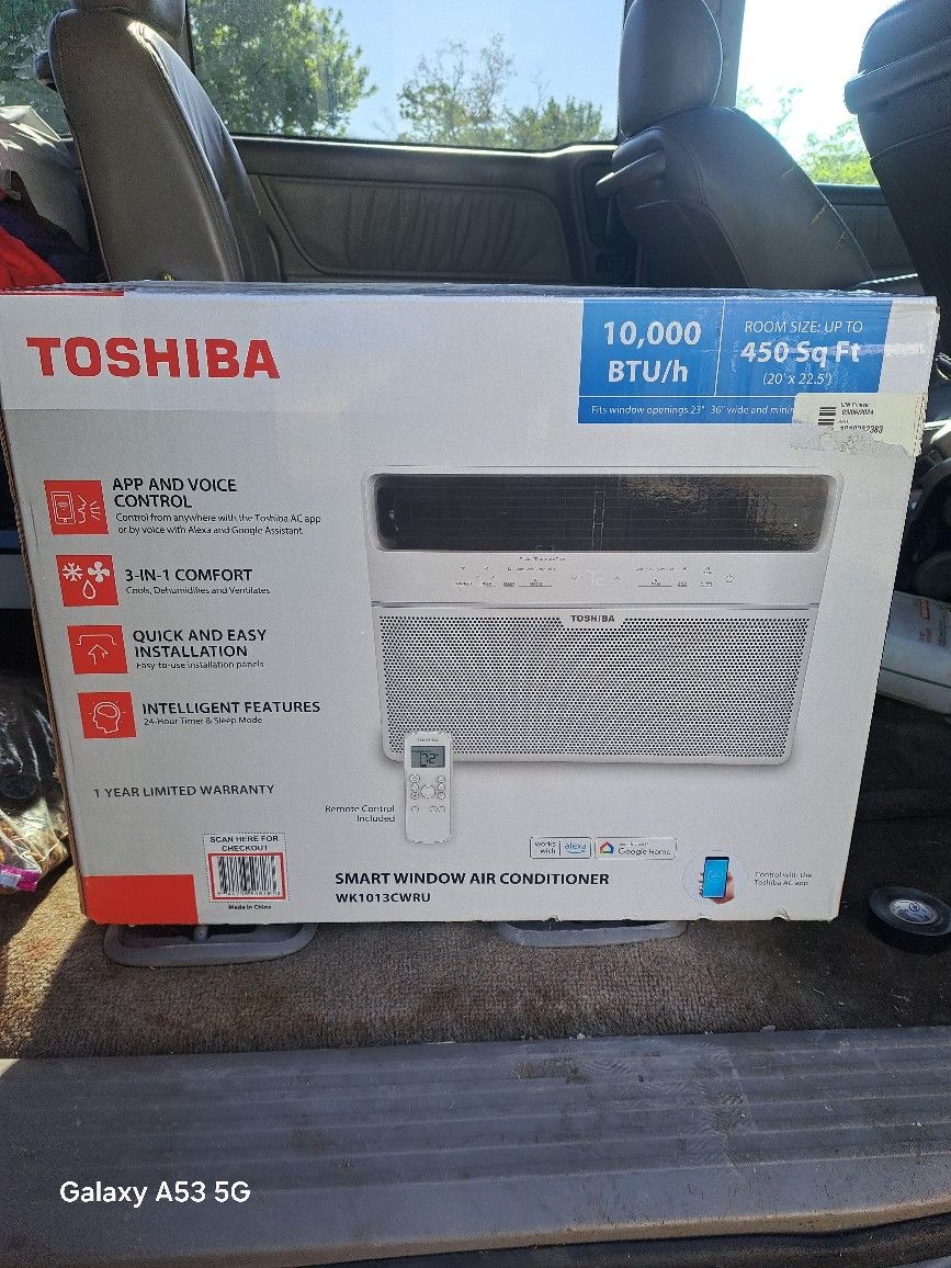 BRAND NEW 10,000 BTU WINDOW AC UNIT