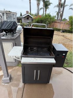 Träger Smoker Grill 620