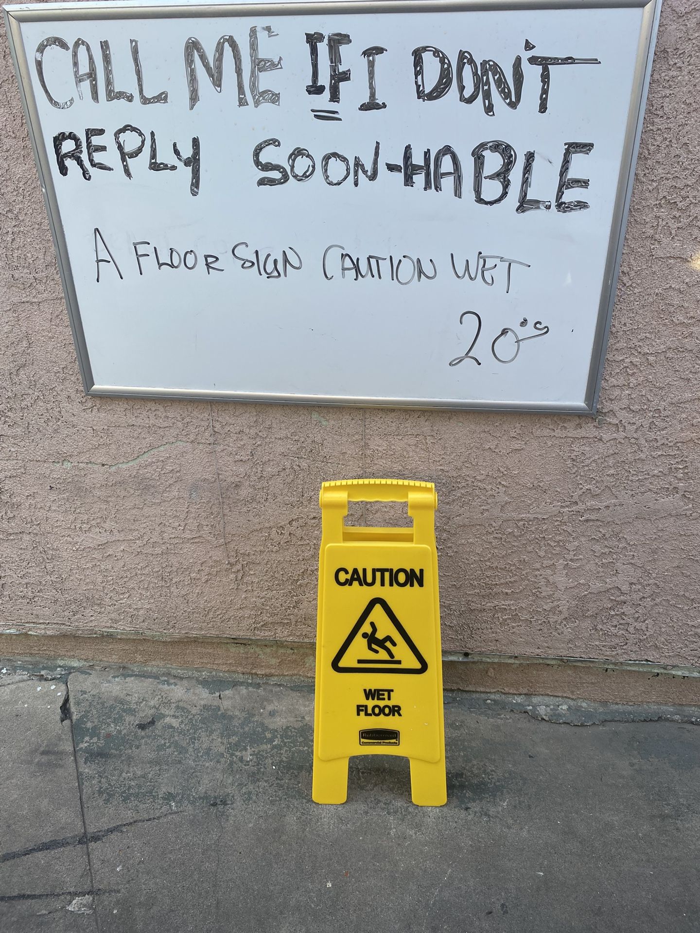 Cushion Sign