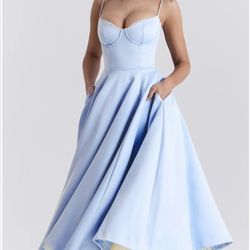 Light Blue Formal Dress w/ Tulle Skirt Under- Small