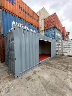 20FT SHIPPING CONTAINER – WIND & WATERTIGHT | HEAVY DUTY STORAGE SHED | CONNEX BOX (REFURBISHED W/ 8FT ROLL UP DOOR)