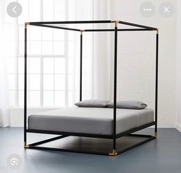 Original CB2  BLACK IRON & BRASS KING POSTER BED