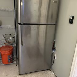 Refrigerator For Sale