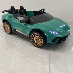 New Lamborghini Huracan Performante spyder kids power wheels ride on car (2 seater)