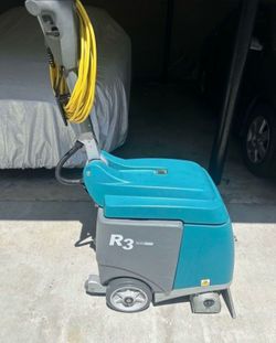 Tennant R3 Carpet Extractor Cleaner
