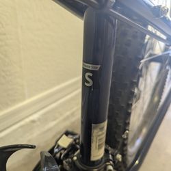GT Aggressor Pro ( Frame Size- Small) With Extra Tubes