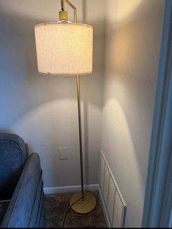 Minimalist Standing Lamp with Fabric Shade