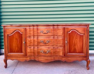 Beautiful French Provincial Buffet
