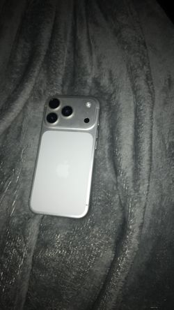 iPhone 17 pro 256gb