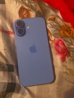 iPhone 16 marina blue