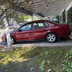 2002 Ford Taurus