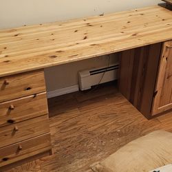Pine Desk Set