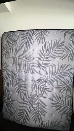 Queen mattress
