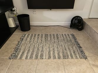 2’x3’ Flatwoven Small Area Rug