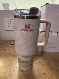 STANLEY QUENCHER TUMBLER H20 FLOWSTATE ROSE QUARTZ SWIRL 40OZ