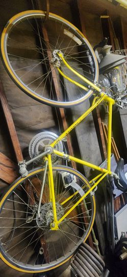 Schwinn Varsity 10 speed