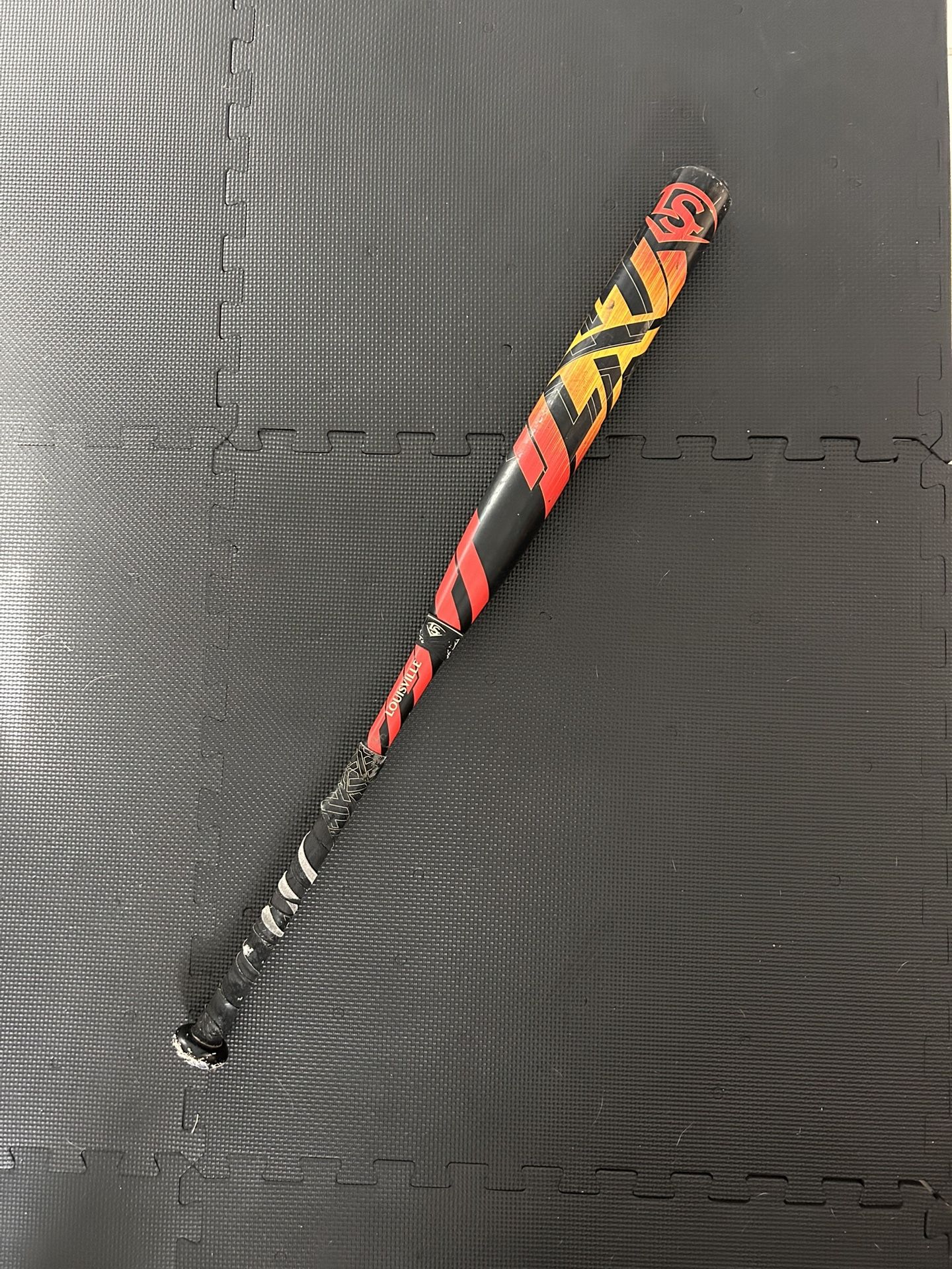 Louisville Slugger 2022 LXT Fastpitch Bat -10 33”