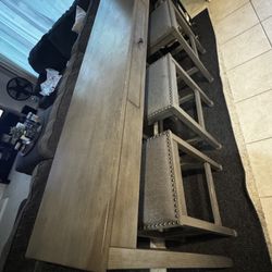Bar Table