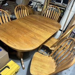 Oak Table 6 Chairs With Leaf 