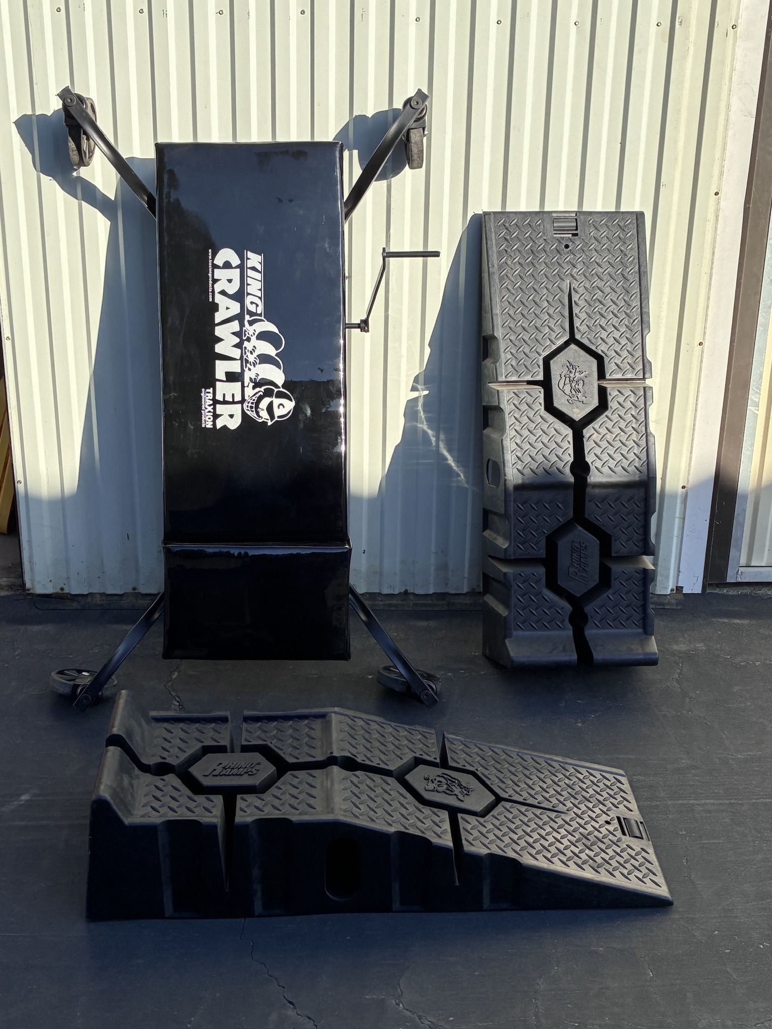 Crawler And  Rhino Ramp