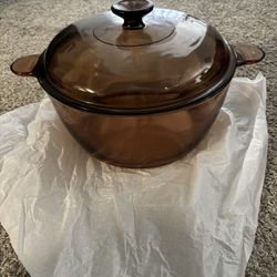 Vintage Corning Visions Amber Glass Dutch Oven 4.5L with Lid