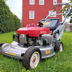 Honda 21" HRX215 3-in-1 Self-Propelled RWD Lawn Mower w/ Roto-Stop
