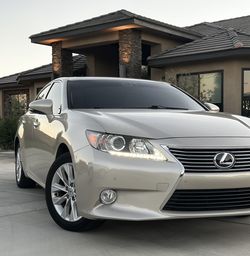 2013 Lexus ES 300h