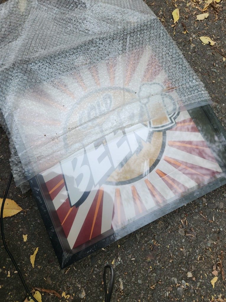 Cold Beer Collector Shadow BOX