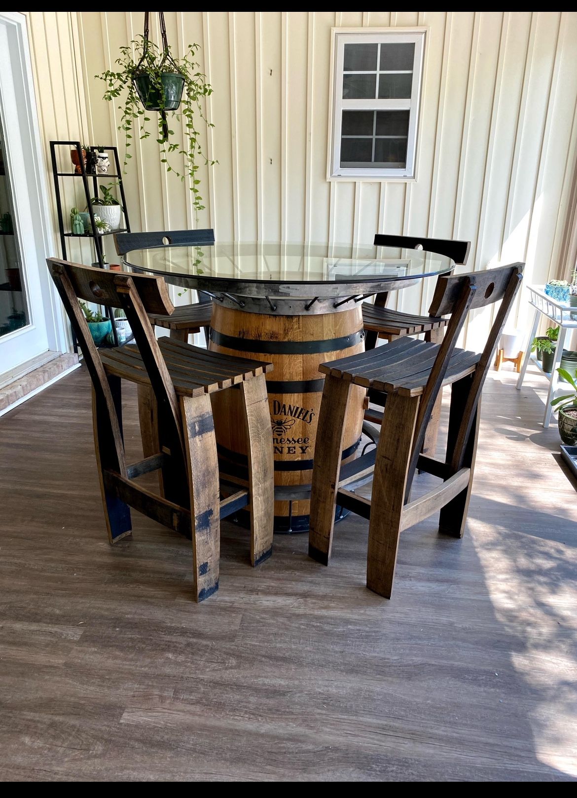 Jack Daniels Table & Chairs