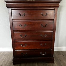 Large Bedroom Set 
