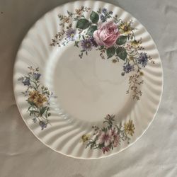 Royal Doulton bone china service