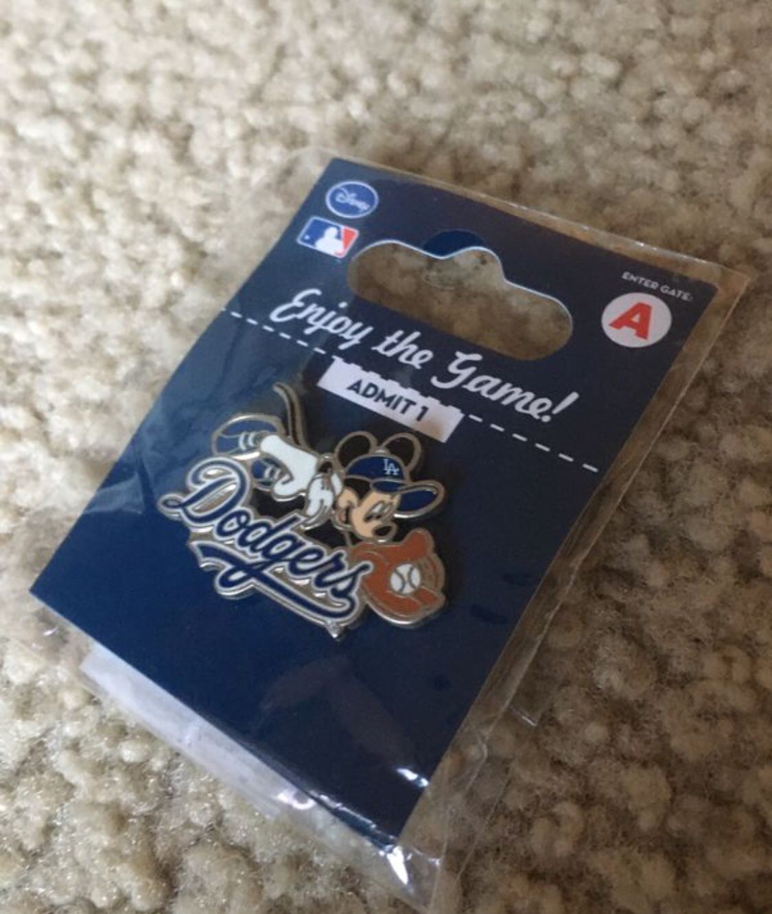 Disney Dodgers Mickey Pin