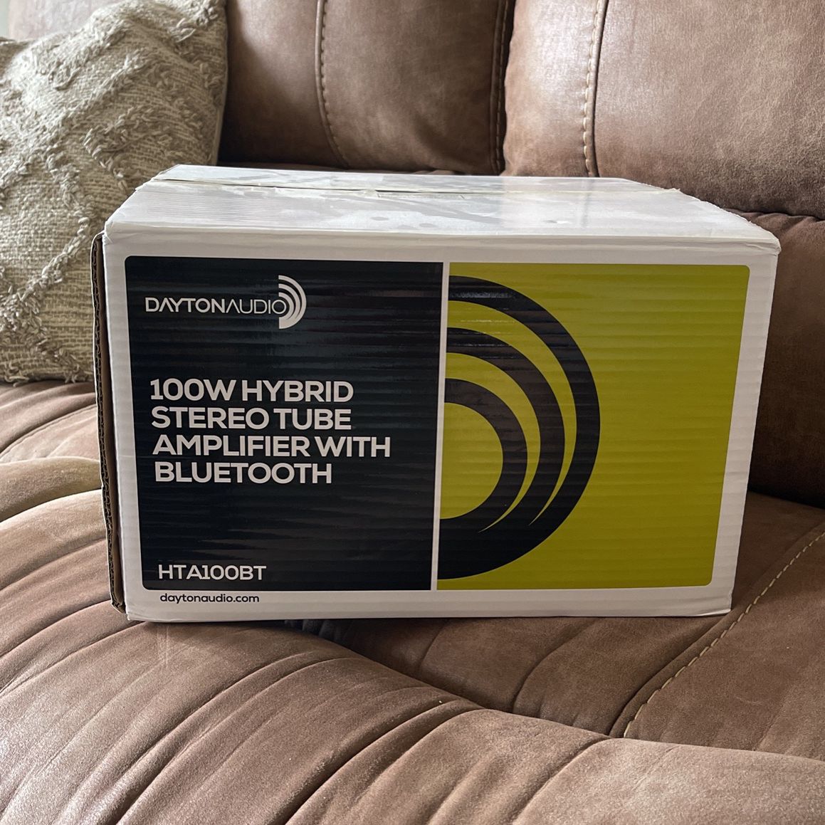 Dayton Audio 100W Hybrid Stereo Tube Amp