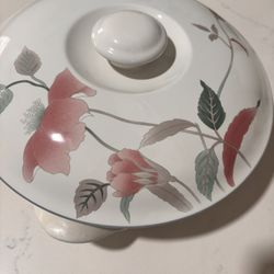 Mikasa F3003 Silk flowers collection - 2qt Casserole With Lid 