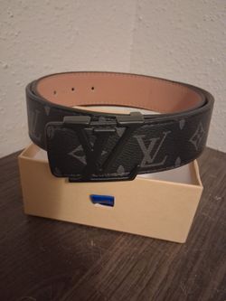 Brand New LV Belt – Size 30–33 – Box Included