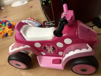 Minnie Ride On Car
