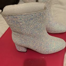 Women Shoes 
