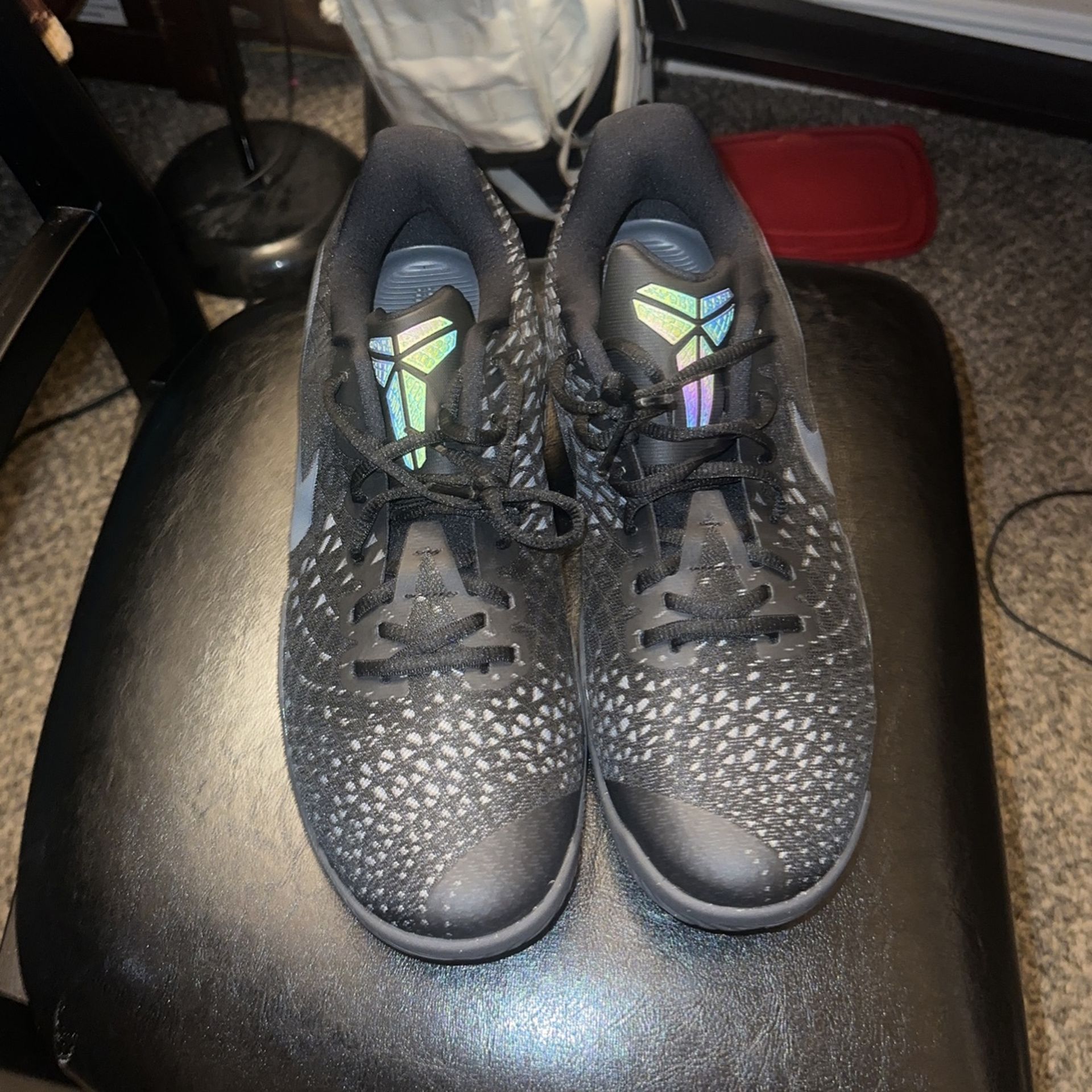 Kobe’s brand new Size 13 And I Will Do Trades Too