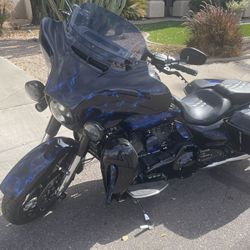 2104 Harley Davidson Street Glide Custom