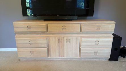 King sized bedroom set