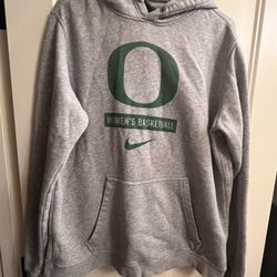 University of Oregon Women’s Basketball Sweatshirt 