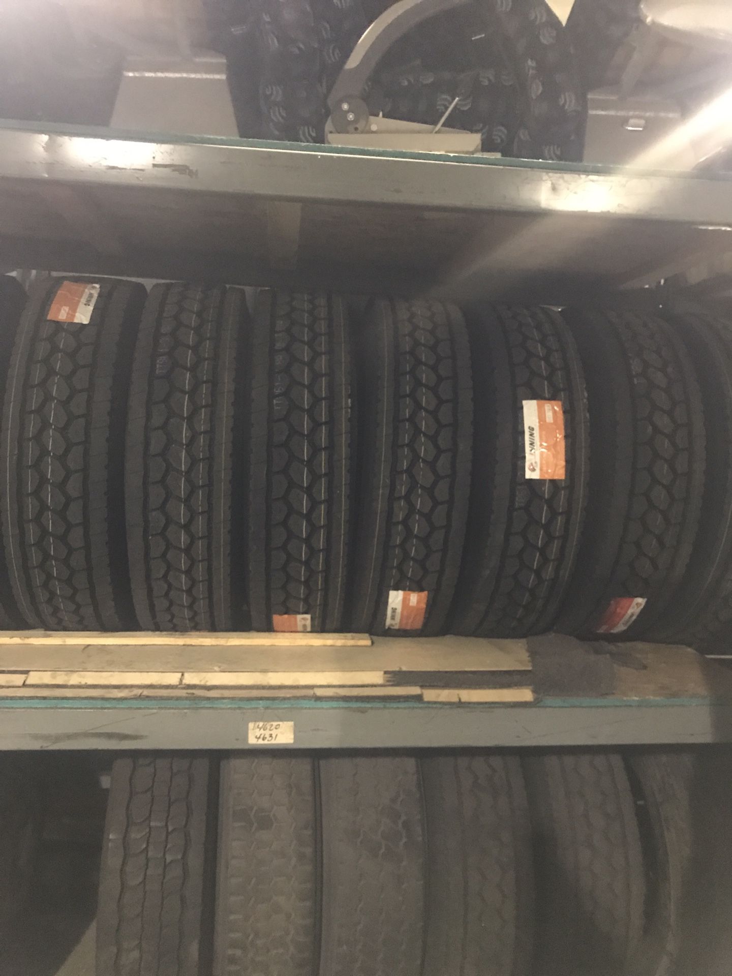 Truck Trailer steer tires