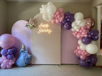 Cinderella Balloons decorations/ Balloon Garland