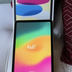 NEW IPAD 256 GB,10.9”,Wi Fi,10th Generation Yellow  SALE  $470 🍀