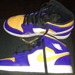 Jordan 1 Mid Laker Color Way 