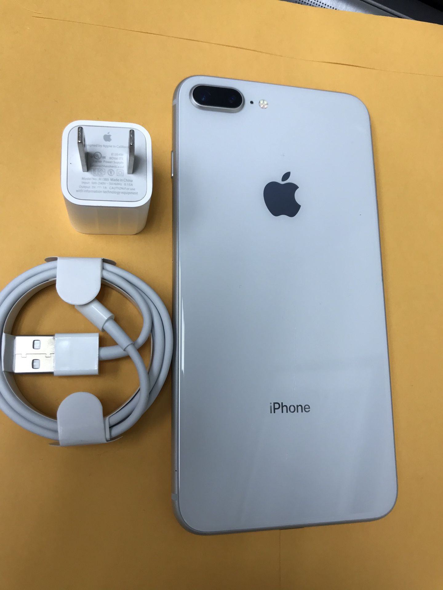 iPhone 8 Plus 64GB Factory Unlocked